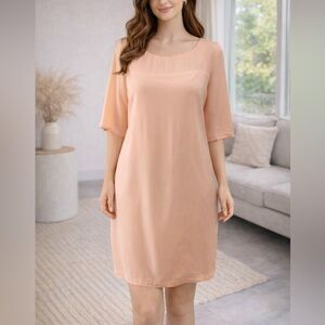 Aritzia Babaton Silk Peach Short Sleeve Dress